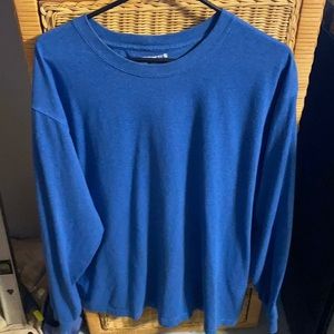 Blue long sleeve carhartt.